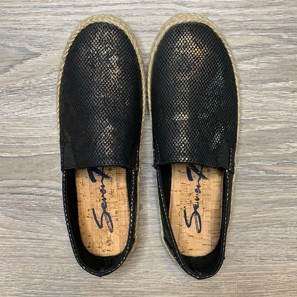 Seven7 Cape Azul Flat Slip-on Shoes - Picture 2 of 9